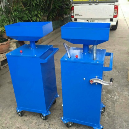 ถังรองถ่ายน้ำมันเครื่อง - ขายอุปกรณ์เปิดร้านคาร์แคร์ ชลบุรี - เคพี สหภัณฑ์สินคณา